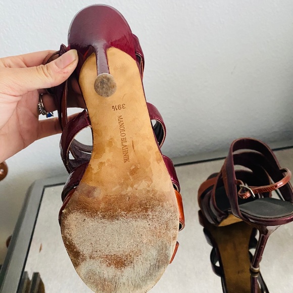 Manolo Blahnik Stiletto Heels very adjustable! - Picture 3 of 7